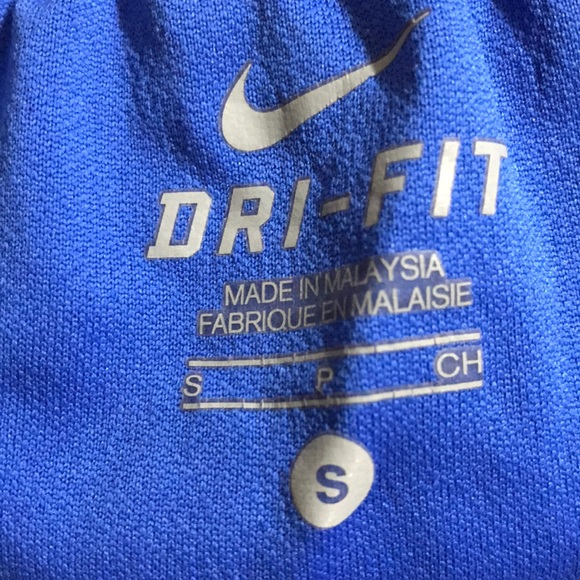 nike athletic shorts - Picture 2 of 2